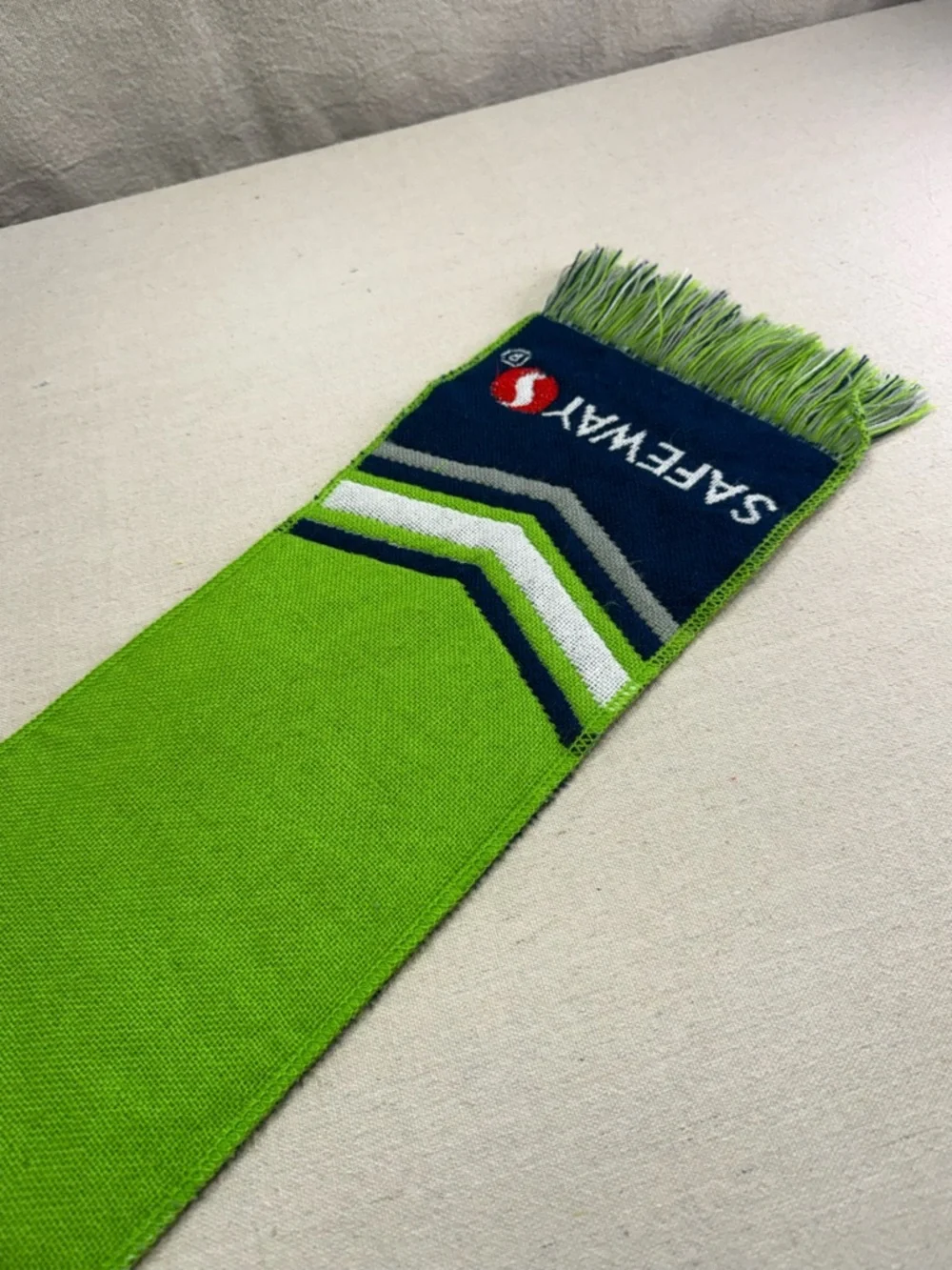 Seattle Seahawks x Safeway Knit Scarf - Lime Green & Navy